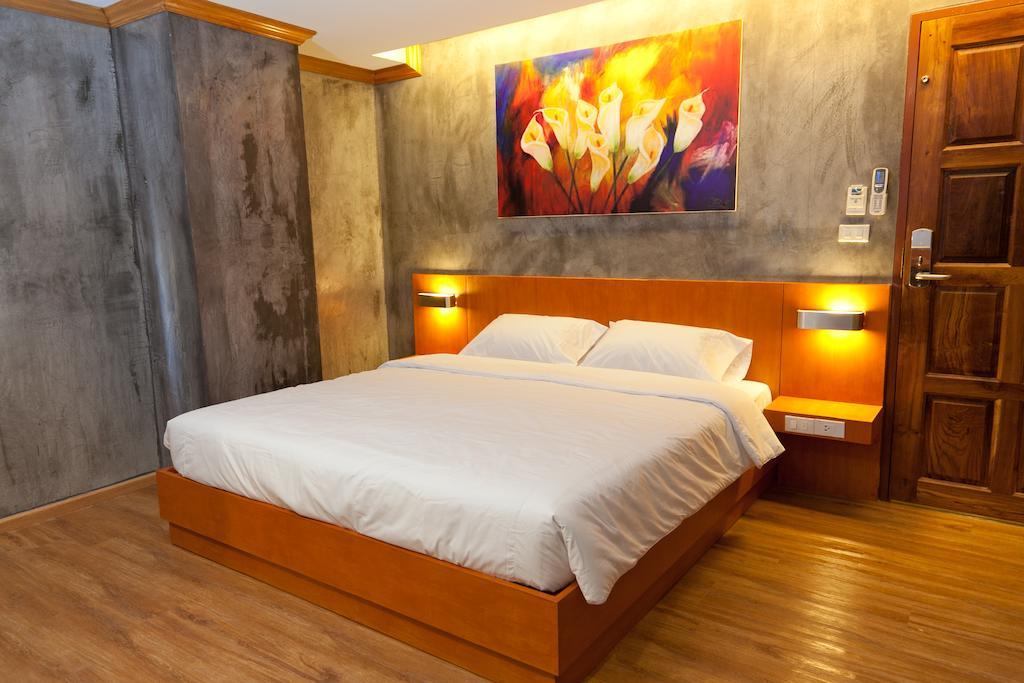 Phuket Chaphone Guesthouse חדר תמונה